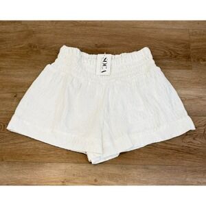 Women's NWT Medium Soca Clothing White Gauze Smocked Elastic Waist Shorts Boho